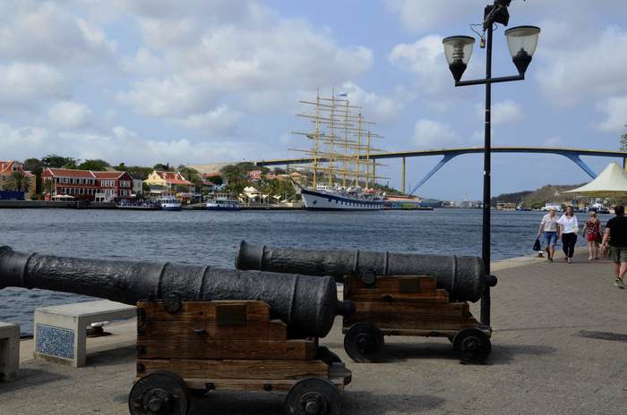 ©Star Clippers destination Cannons.jpg